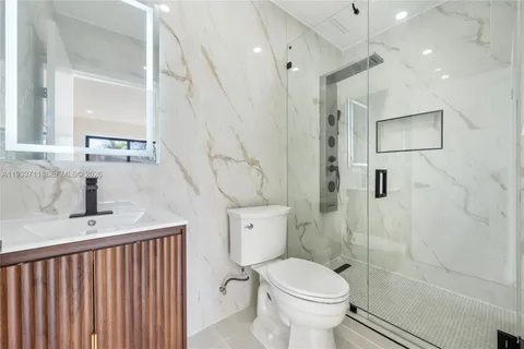 $1,899,000 | 13800 Southwest 79th Court, Palmetto Bay, FL 33158