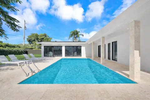 $1,998,000 | 13800 Southwest 79th Court, Palmetto Bay, FL 33158