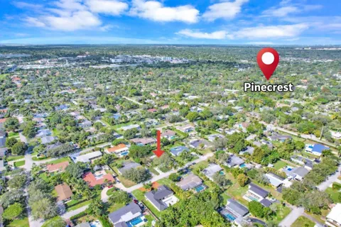 $1,899,000 | 13800 Southwest 79th Court, Palmetto Bay, FL 33158