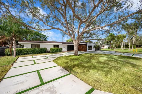 $1,998,000 | 13800 Southwest 79th Court, Palmetto Bay, FL 33158