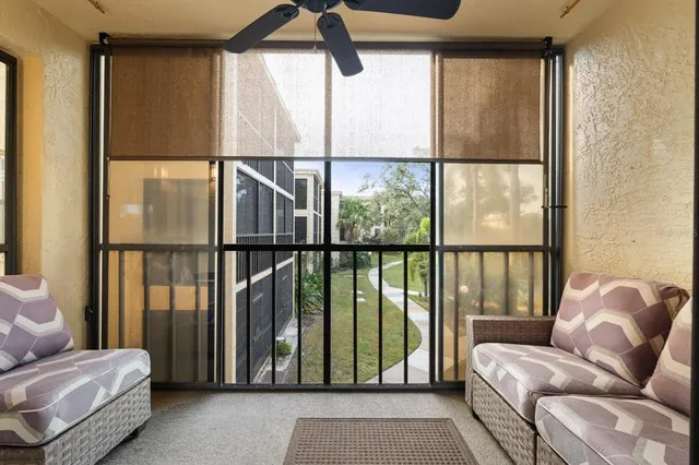 $185,000 | 305 30th Avenue West, Unit A208, Bradenton, FL 34205