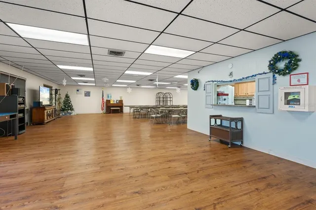 $185,000 | 305 30th Avenue West, Unit A208, Bradenton, FL 34205