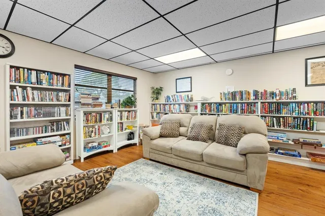 $185,000 | 305 30th Avenue West, Unit A208, Bradenton, FL 34205