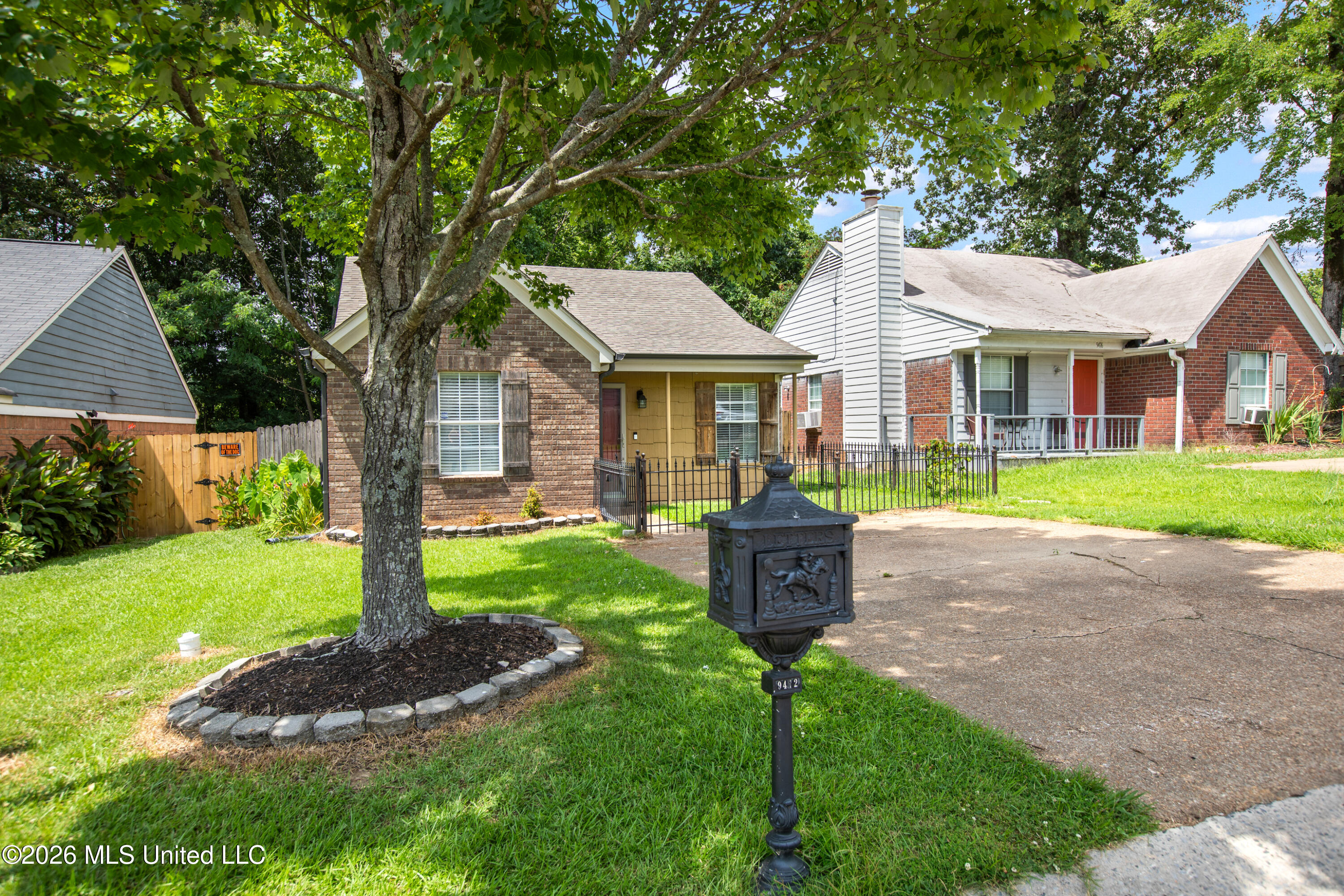 9472 Village Pointe Olive Branch, MS 38654 - Photo 5 of 25 05