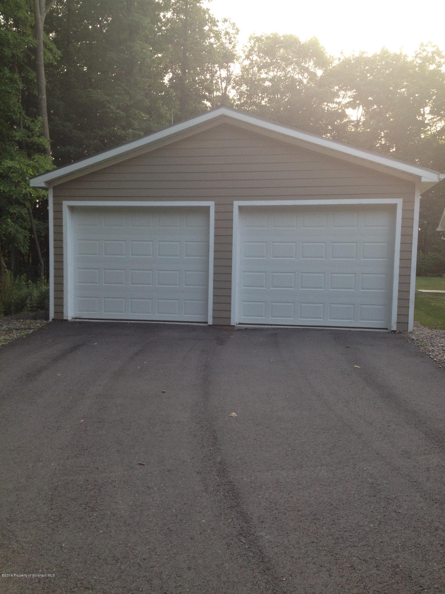 910 Line Road Lake Ariel, PA 18436 - Photo 6 of 48