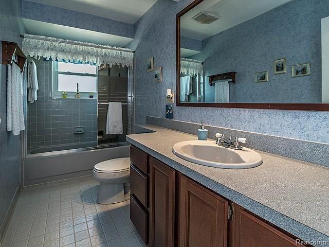 7176 Hatchery Road Waterford, MI 48327 - Photo 41 of 61 40_8.jpg