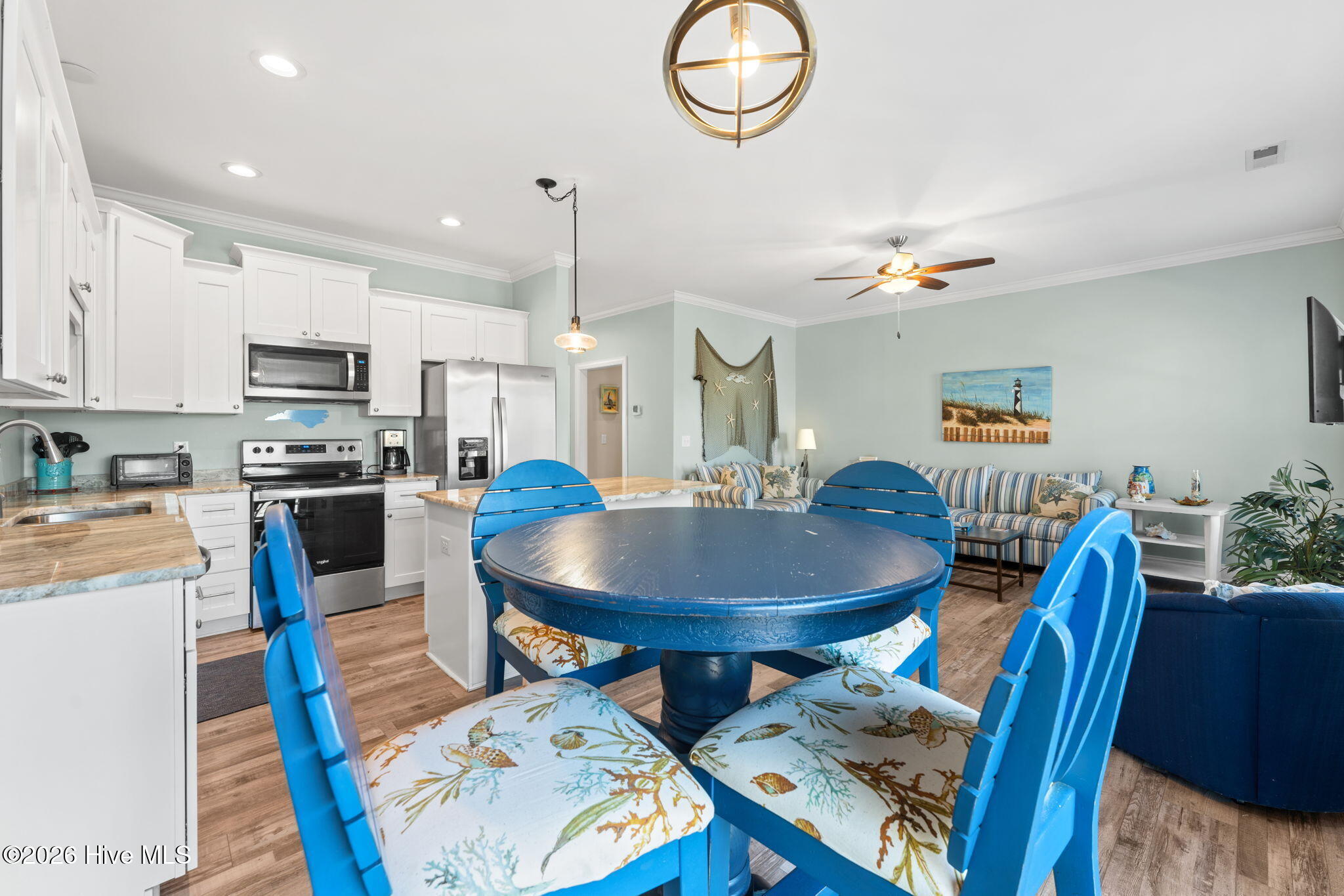 514 West St George Street Southport, NC 28461 - Photo 12 of 51 shniderproductions.com-32