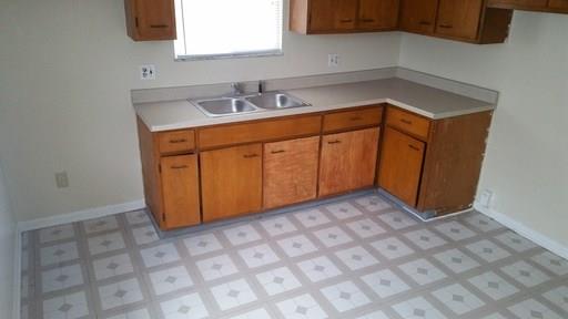2039 North Audubon Road Indianapolis, IN 46218 - Photo 4 of 18 Gallery Image 4