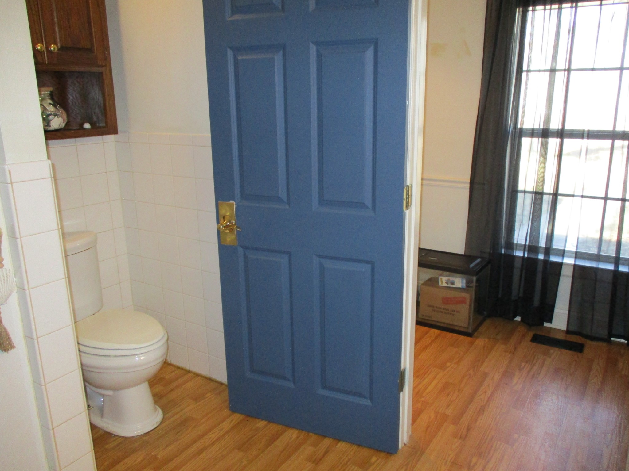 908 Bear Cub Run Centerville, TN 37033 - Photo 7 of 17 a bathroom with a sink and toilet