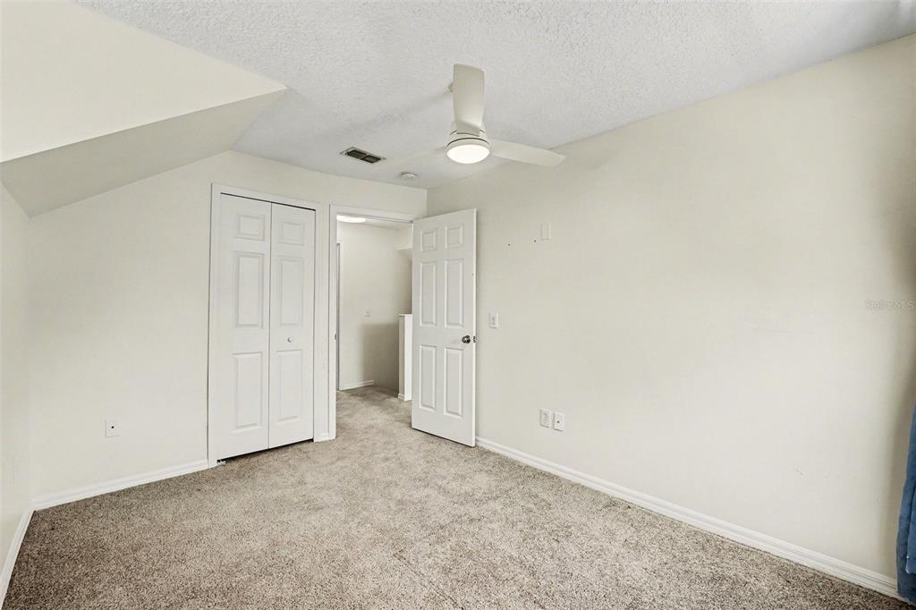 5865 Meadowpark Place Lithia, FL 33547 - Photo 17 of 27