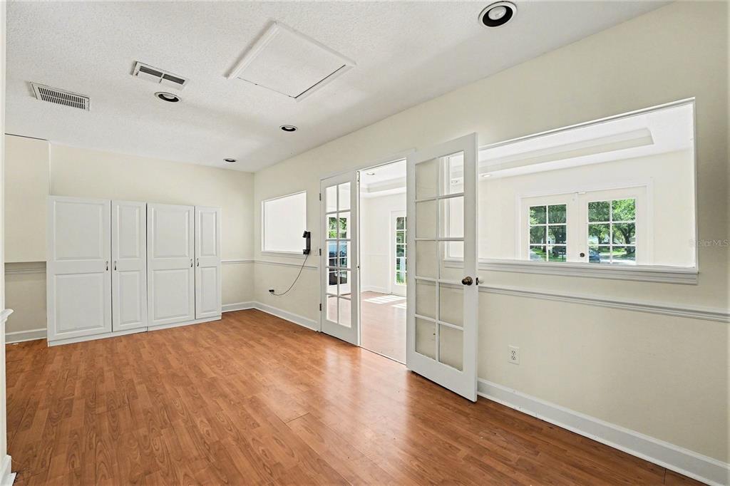 5865 Meadowpark Place Lithia, FL 33547 - Photo 9 of 27