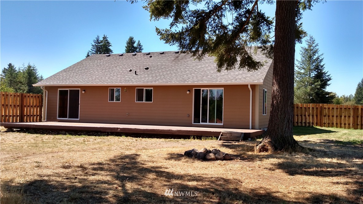 13498 Morris Road Southeast Yelm, WA 98597 - Photo 3 of 19 Gallery Image 3