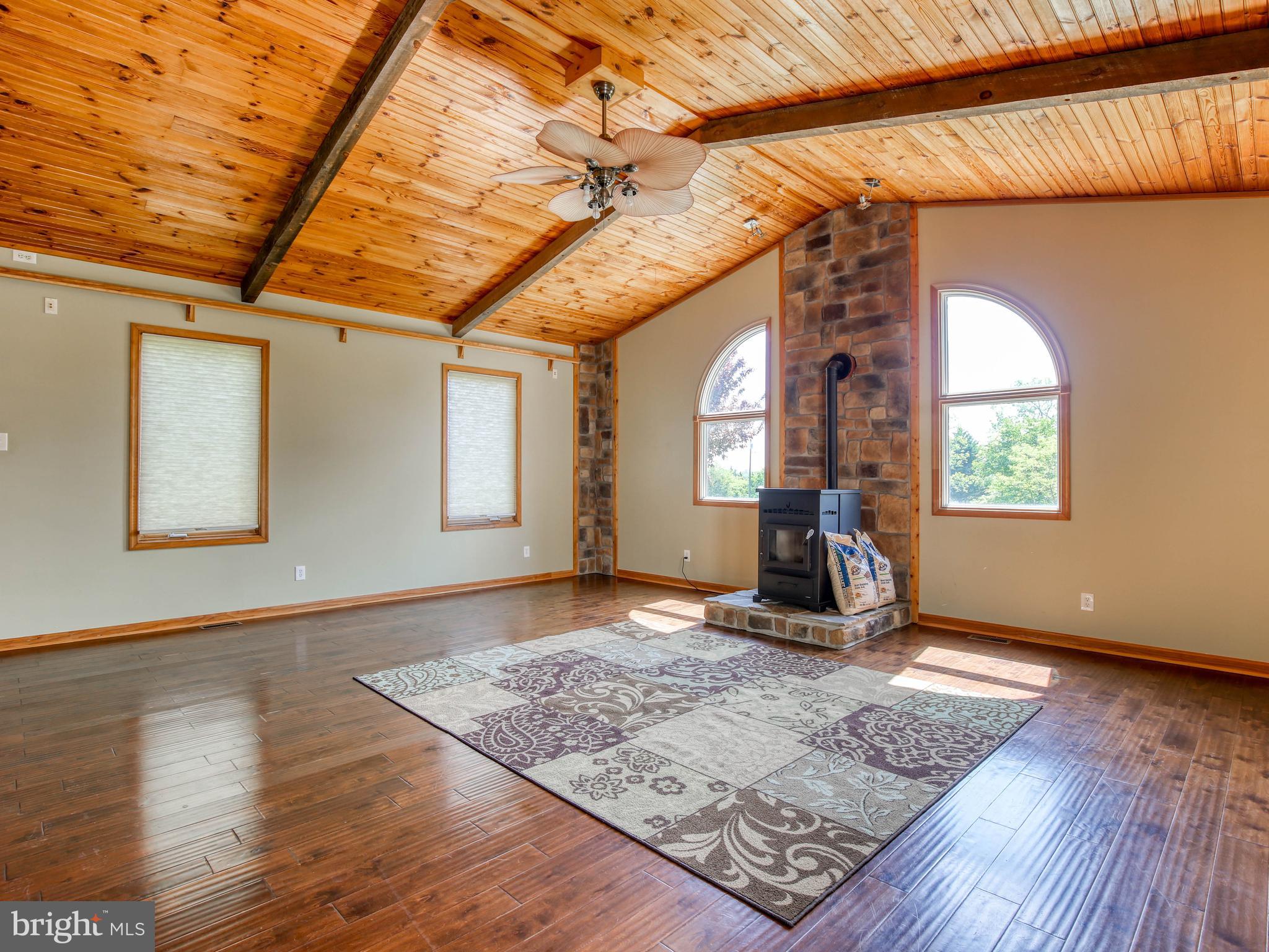 156 Loop Road Gerrardstown, WV 25420 - Photo 14 of 46 Gallery Image 14