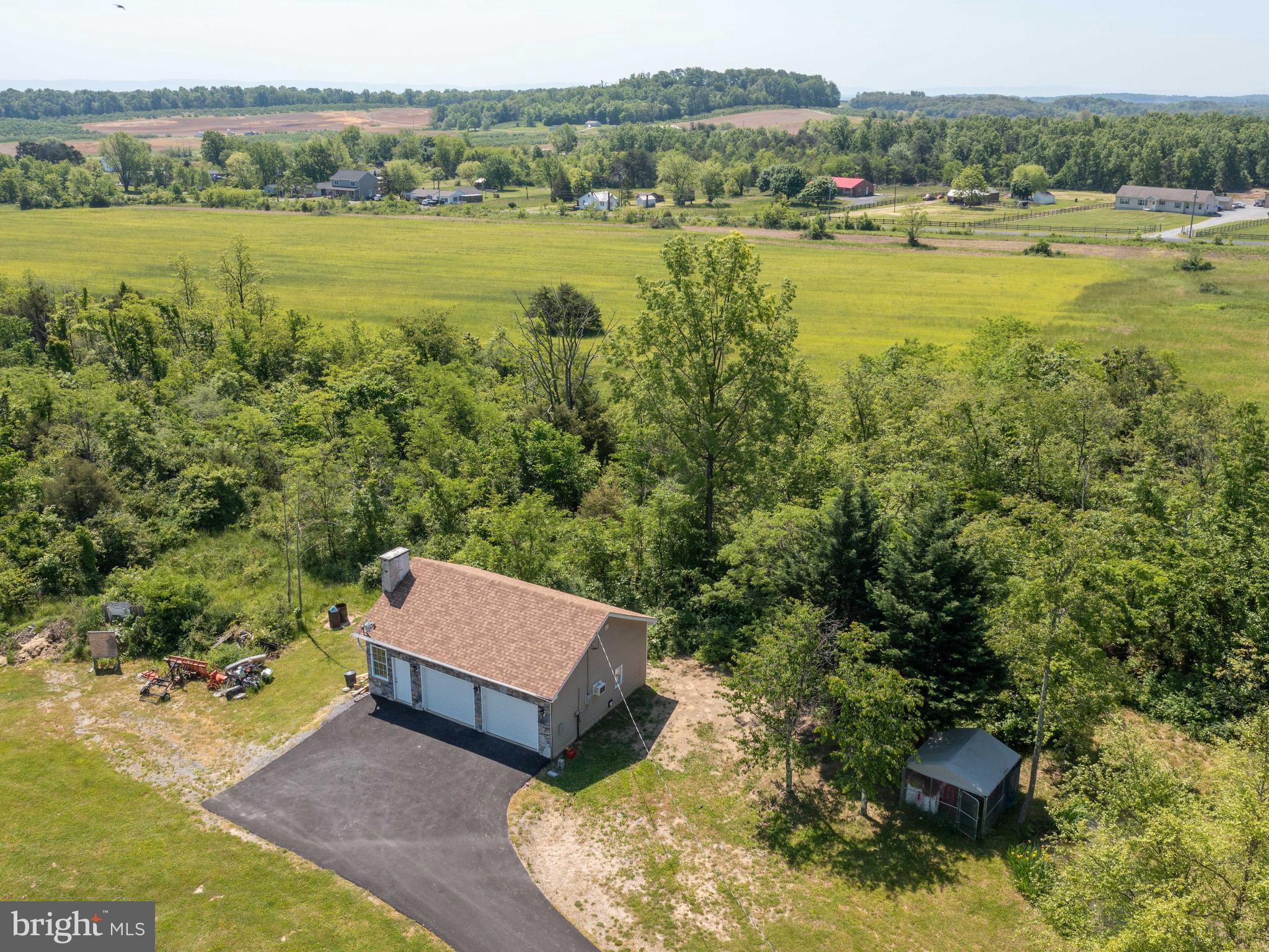 156 Loop Road Gerrardstown, WV 25420 - Photo 5 of 46 Gallery Image 5