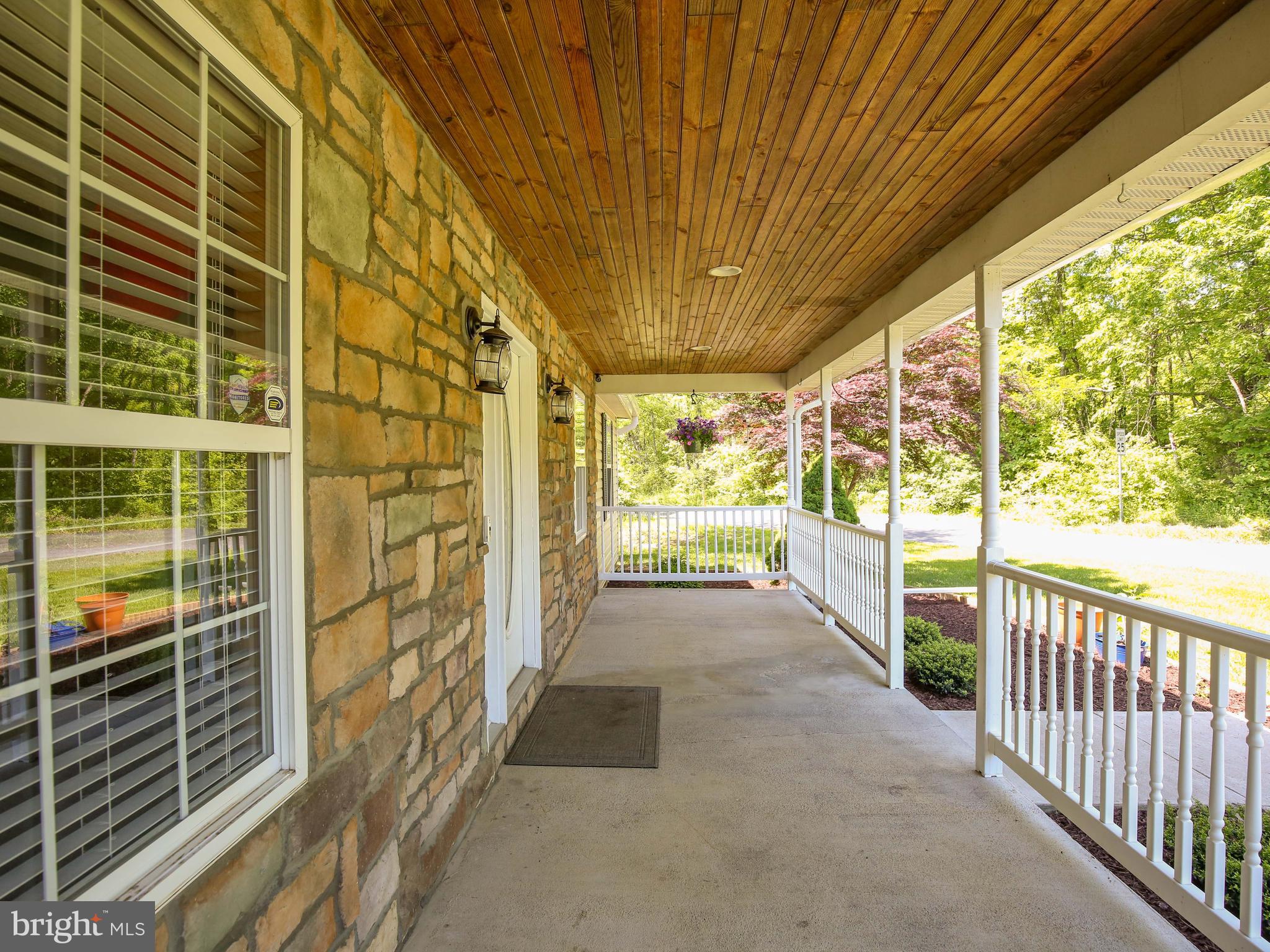 156 Loop Road Gerrardstown, WV 25420 - Photo 7 of 46 Gallery Image 7