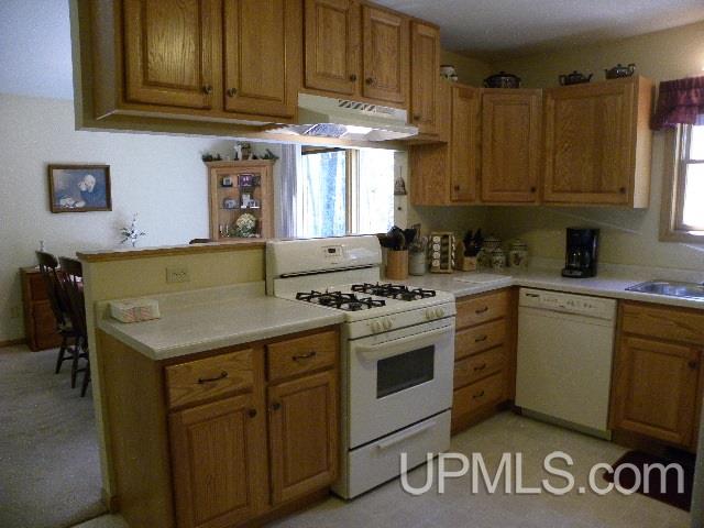 1909 North Lake Road Florence, WI 54121 - Photo 6 of 18