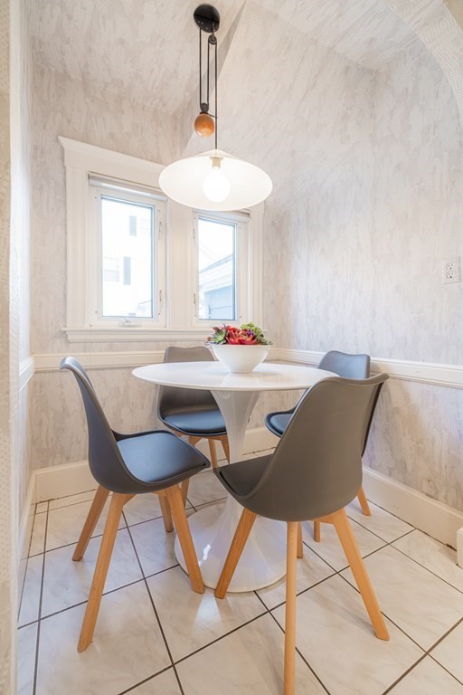 61 Nason Road Swampscott, MA 01907 - Photo 13 of 37