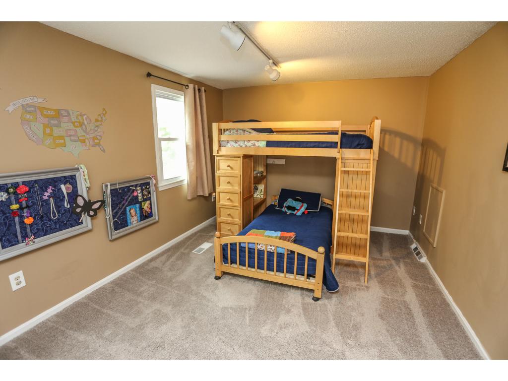 4 Gunstock, Unit 4 Merrimack, NH 03054 - Photo 26 of 29 Gallery Image 26