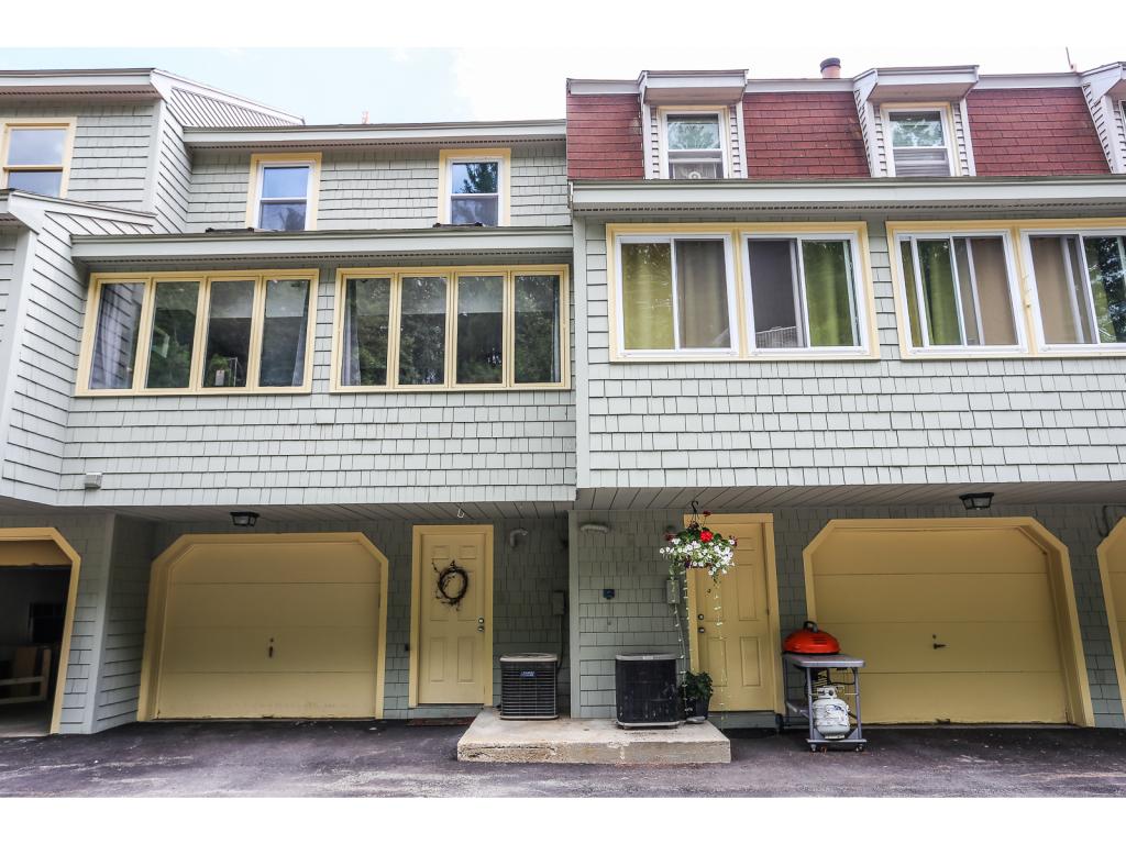 4 Gunstock, Unit 4 Merrimack, NH 03054 - Photo 4 of 29 Gallery Image 4