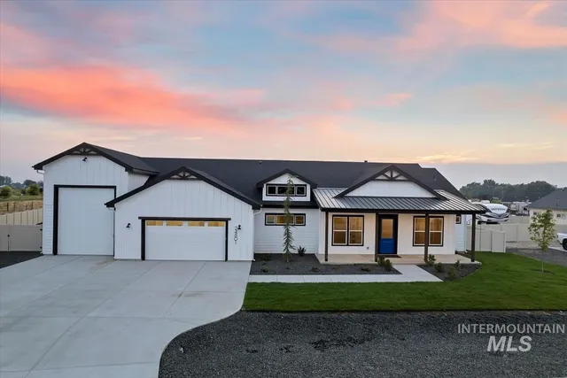 $1,088,083 | 3660 Lexington Lane, Emmett, ID 83617