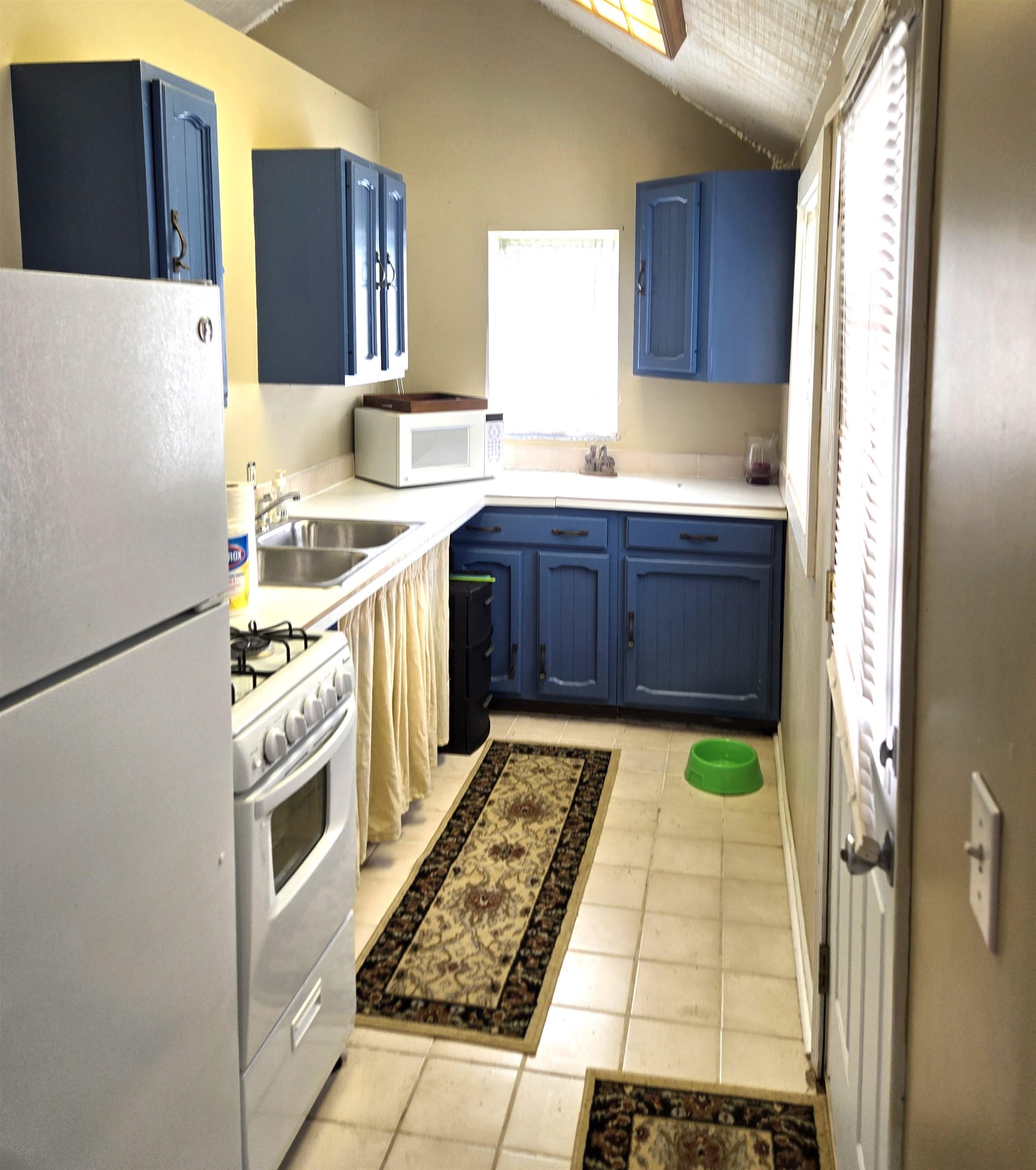 1264 Happy Road Beaverton, MI 48612 - Photo 4 of 10