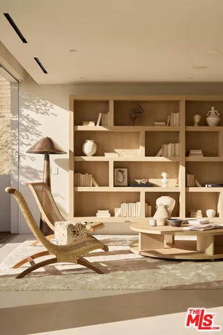 $22,500,000 | 1615 Blue Jay Way, West Hollywood, CA 90069