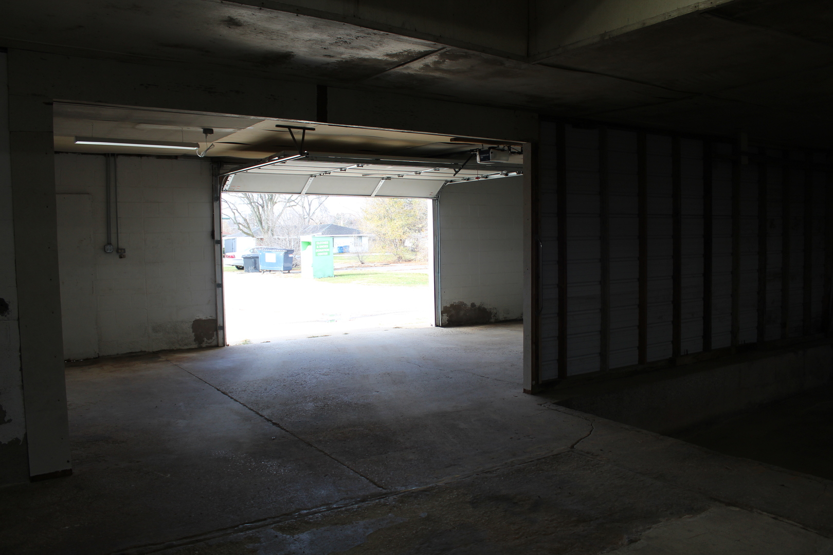 804 East Walnut Street Watseka, IL 60970 - Photo 15 of 23 a view of empty room