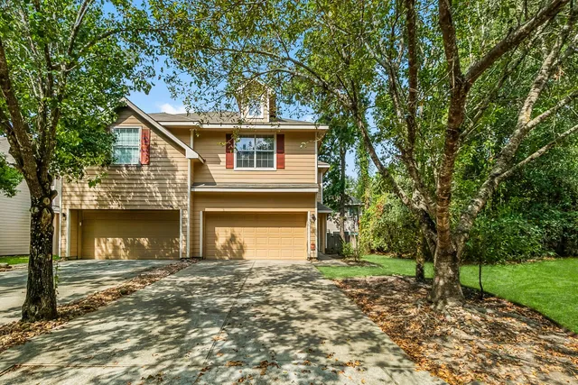 $2,200 | 144 Summerhaze Circle, The Woodlands, TX 77382