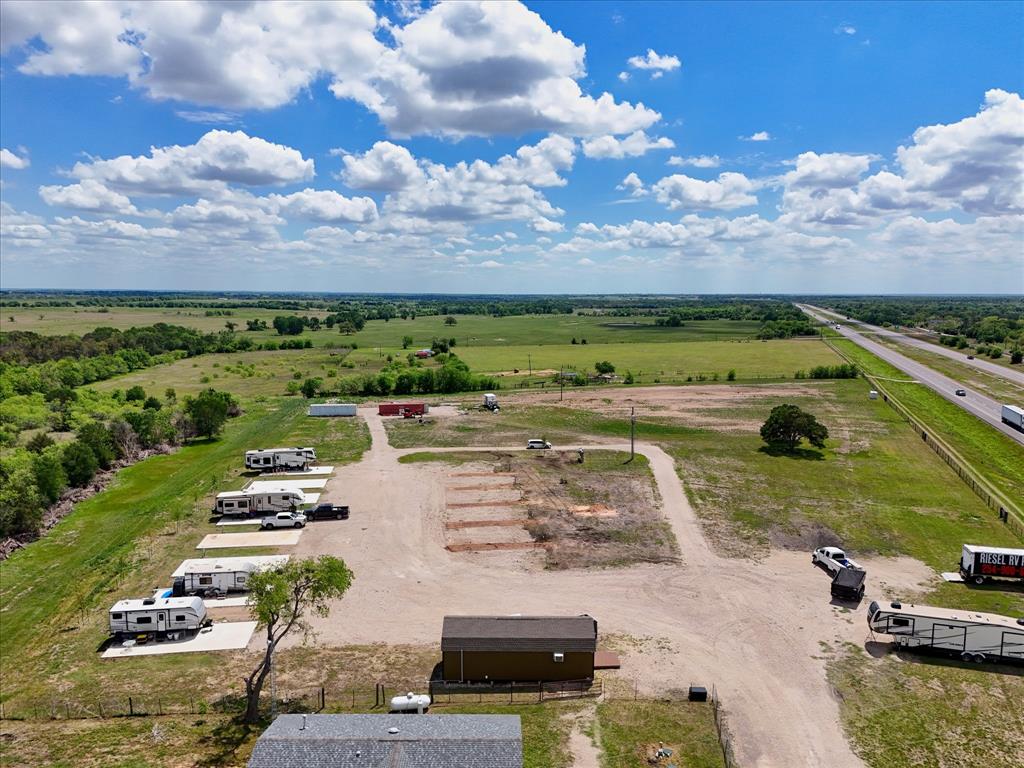 114 County Road 119 Riesel, TX 76682 - Photo 9 of 33