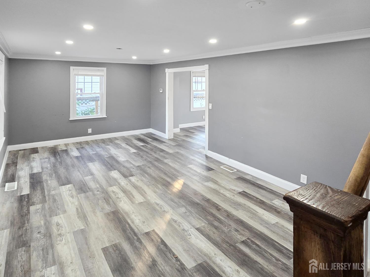 338 Runyon Avenue Middlesex, NJ 08846 - Photo 4 of 27 a view of an empty room and window