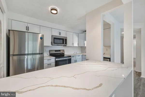 $279,000 | 8384 Brockham Drive, Unit 29/84K, Alexandria, VA 22309