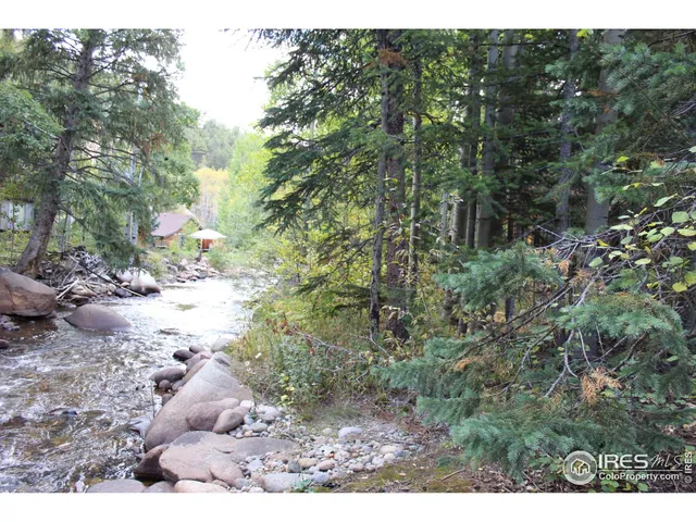 $275,000 | 223 Riverside Drive, Lyons, CO 80540