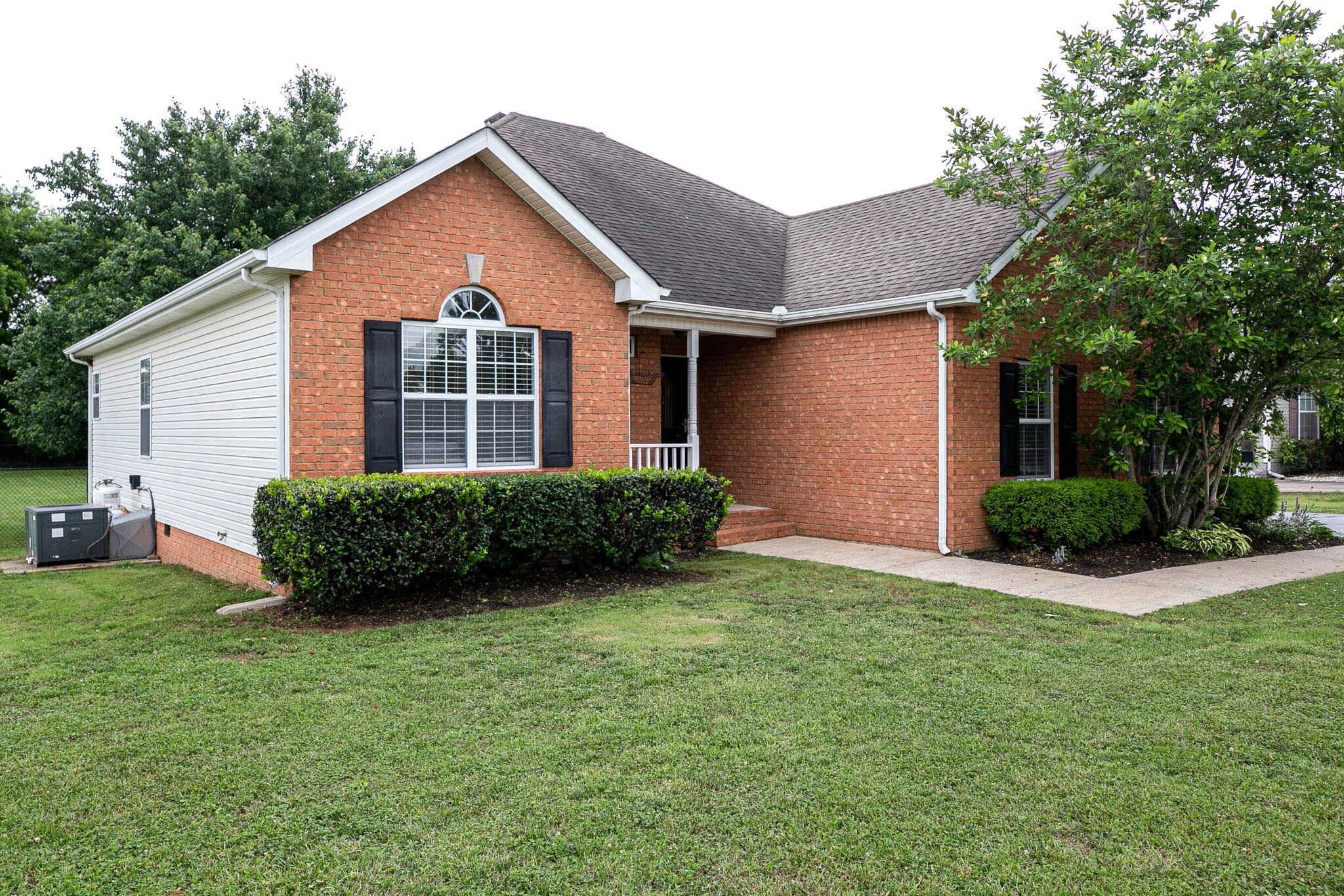 207 Towbridge Drive Murfreesboro, TN 37129 - Photo 3 of 31 a view of a house with backyard and garden