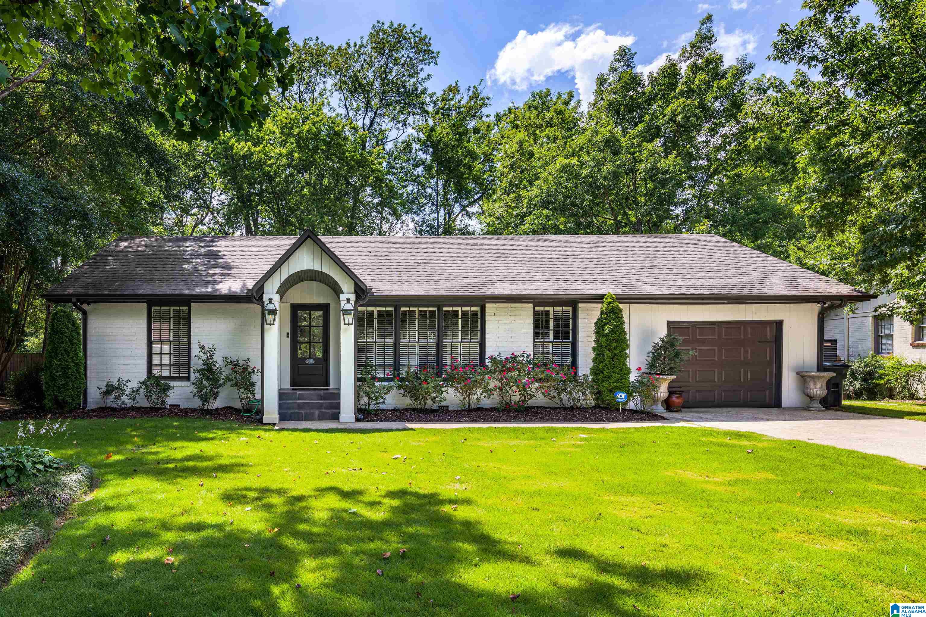 4312 MountainDale Road Birmingham, AL 35213 - Photo 1 of 43 Gallery Image 1