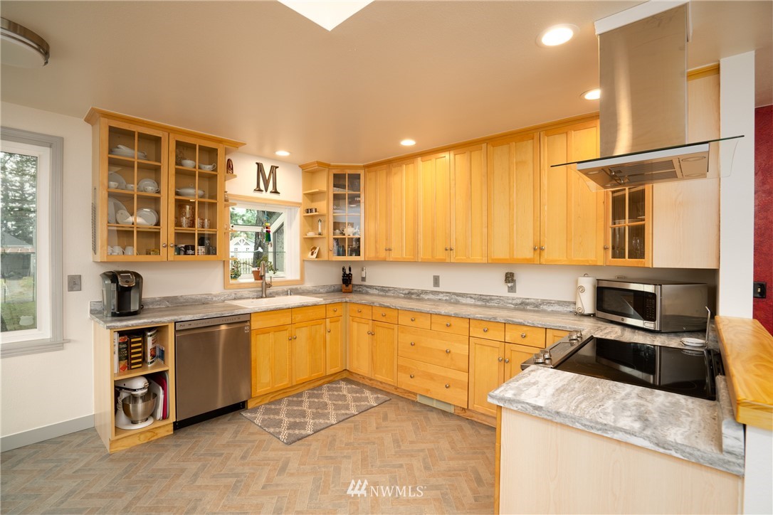 310 Reed Street Sedro-Woolley, WA 98284 - Photo 8 of 25 Gallery Image 8