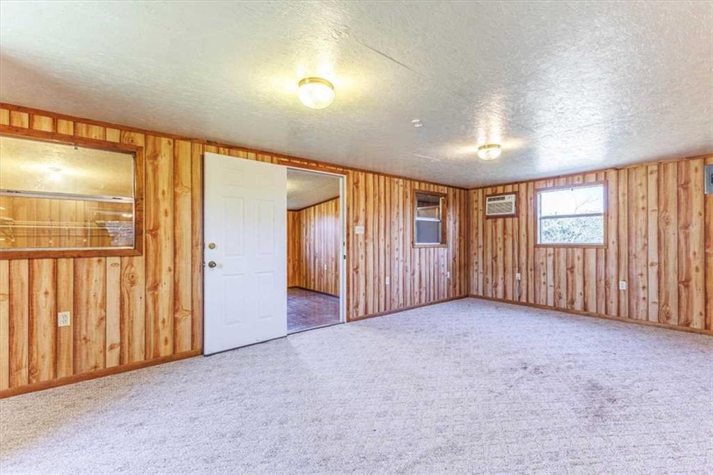 2998 Straws Mill Road Gatesville, TX 76528 - Photo 54 of 77 Hunters Cabin Interior