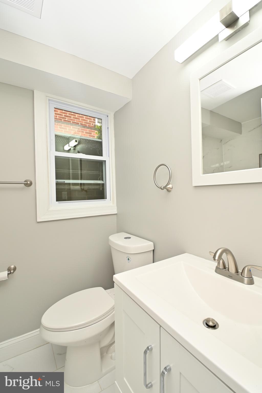 6420 Blair Road Northwest Washington, DC 20012 - Photo 26 of 30 LL full bath