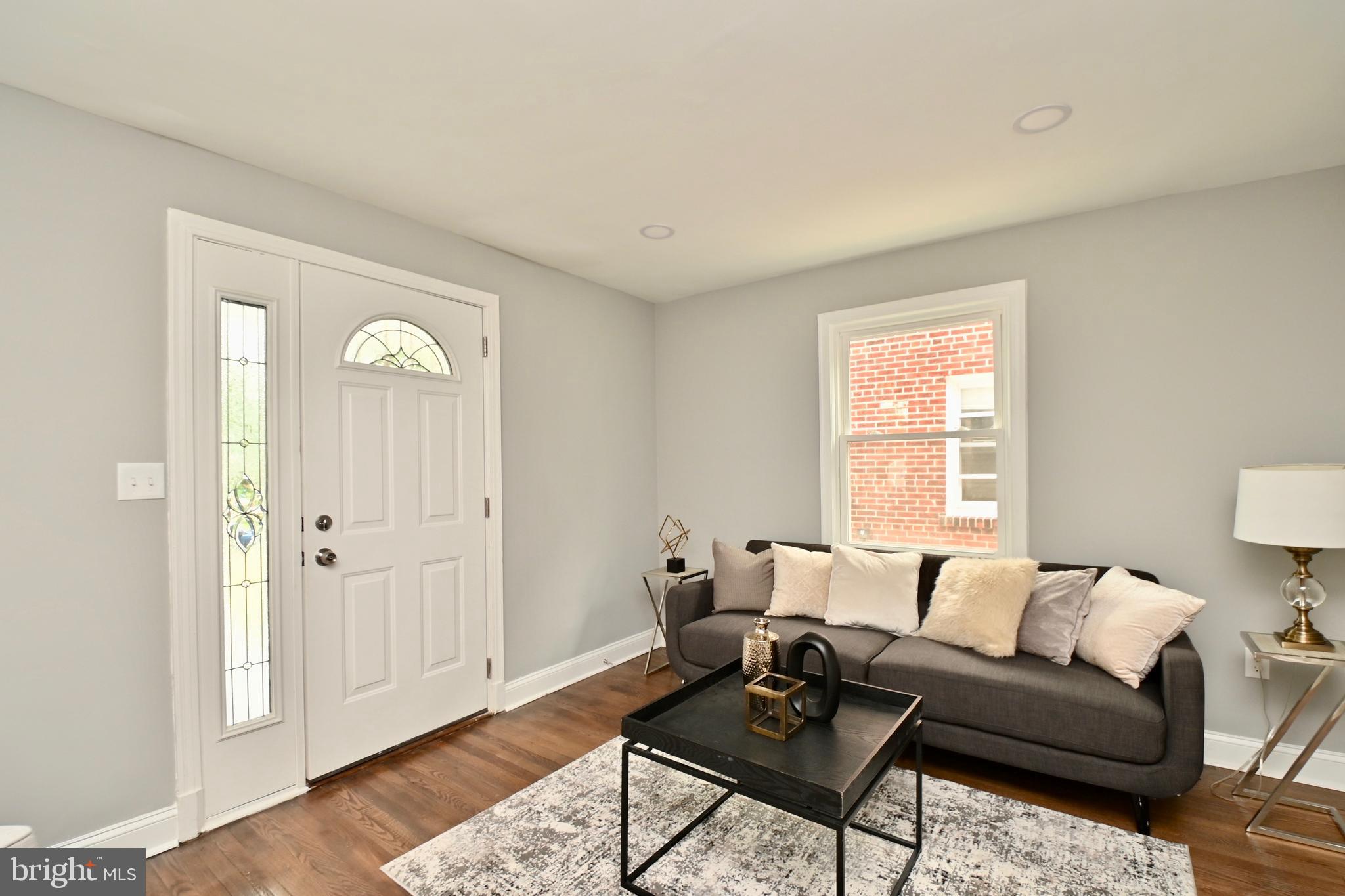 6420 Blair Road Northwest Washington, DC 20012 - Photo 4 of 30 Living Rm w/windows on 3 sides