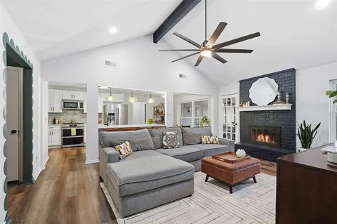 $460,000 | 700 Highland Crest Drive, Hurst, TX 76054