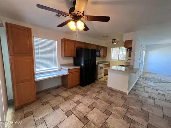 $1,695 | 95 North Cooper Road, Unit 72, Chandler, AZ 85225