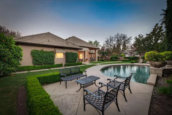 $1,495,000 | 3350 East Via Montiano Avenue, Clovis, CA 93619