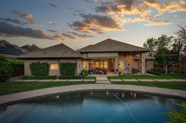 $1,495,000 | 3350 East Via Montiano Avenue, Clovis, CA 93619