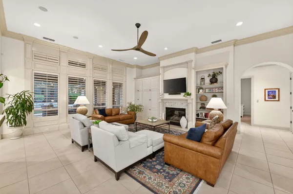 $1,495,000 | 3350 East Via Montiano Avenue, Clovis, CA 93619