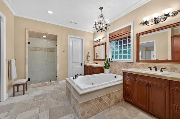 $1,495,000 | 3350 East Via Montiano Avenue, Clovis, CA 93619