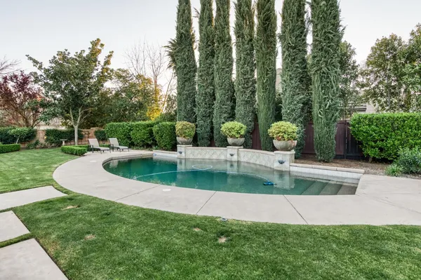 $1,495,000 | 3350 East Via Montiano Avenue, Clovis, CA 93619