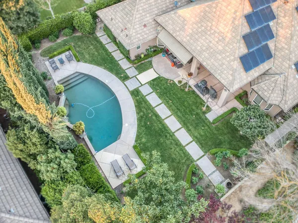 $1,495,000 | 3350 East Via Montiano Avenue, Clovis, CA 93619