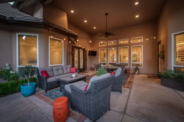 $1,495,000 | 3350 East Via Montiano Avenue, Clovis, CA 93619