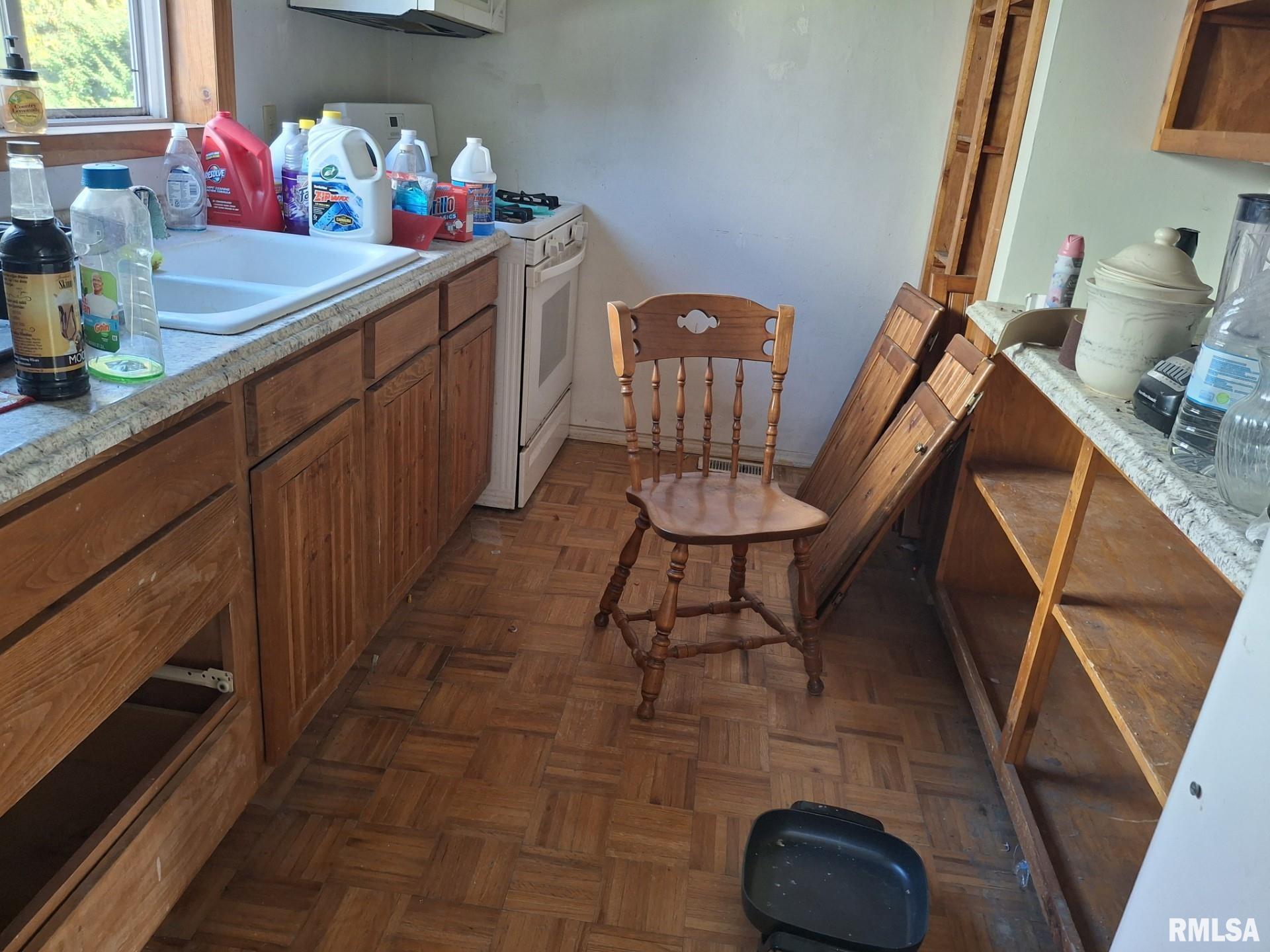 120 Gerber Court Creve Coeur, IL 61610 - Photo 16 of 25