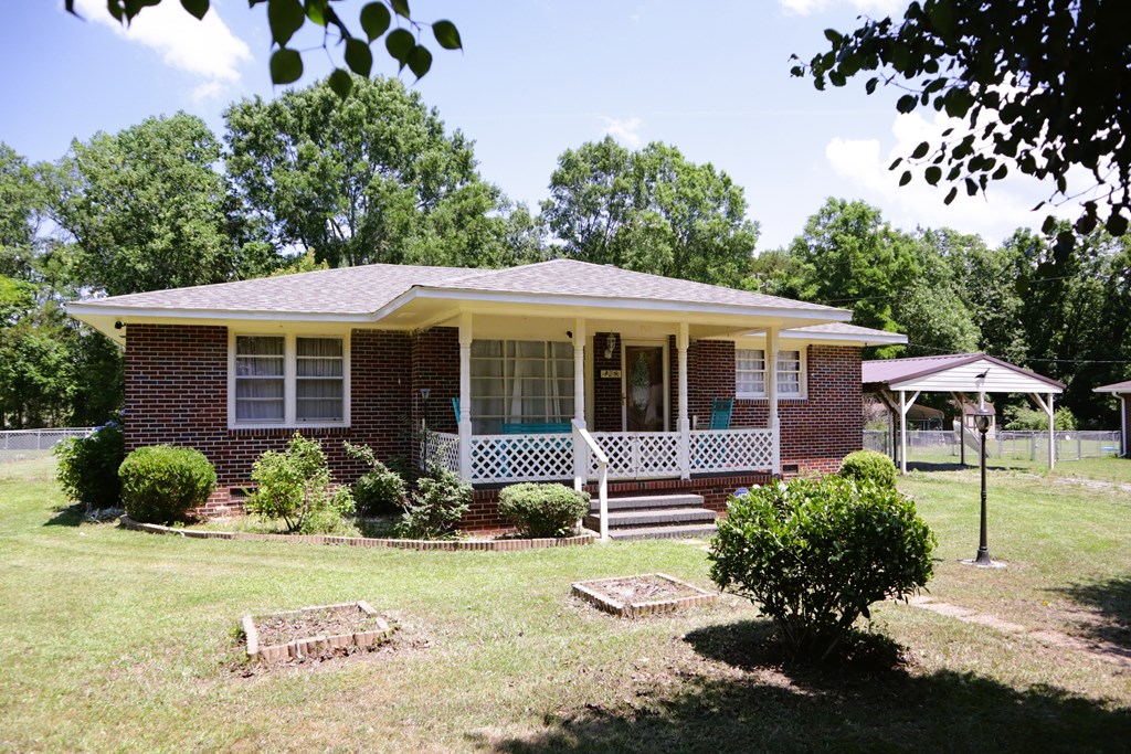 700 Rice Street Calhoun Falls, SC 29628 - Photo 2 of 21