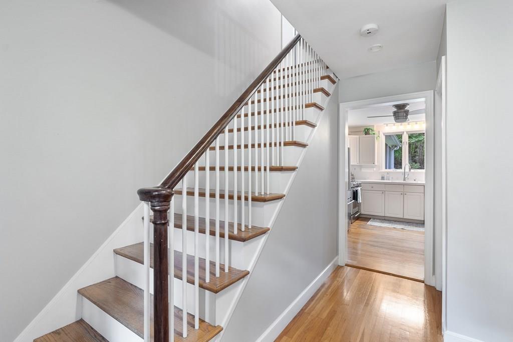 462 Hayward Mill Road Concord, MA 01742 - Photo 3 of 37 Gallery Image 3